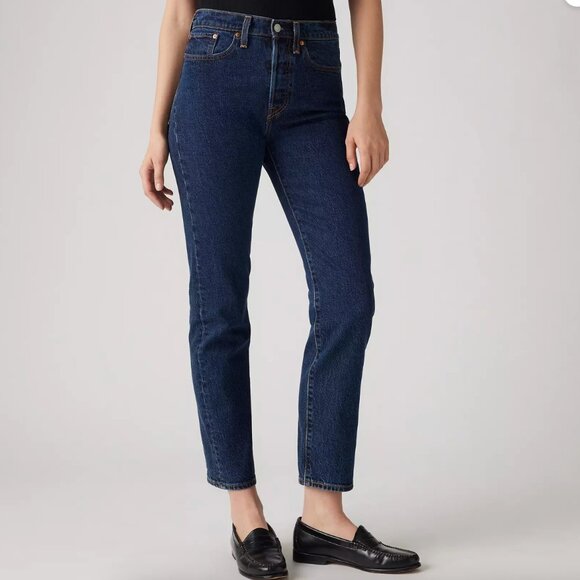 Levi's Wedgie Straight Fit Jeans (S27, 28L) - Picture 2 of 10
